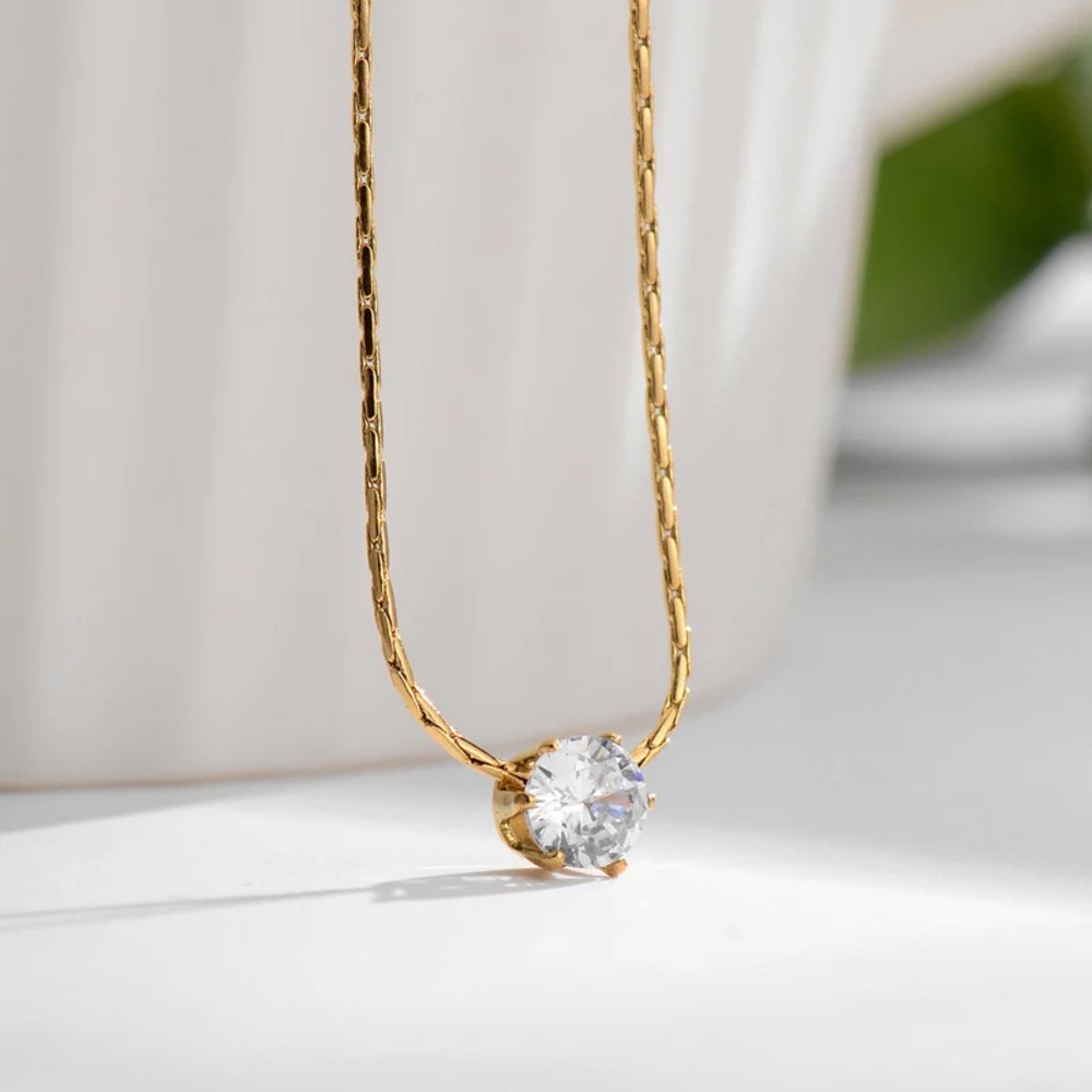 18K Gold Plated Simulated Diamond Necklace*Solitaire*Dainty Necklace*Minimalist